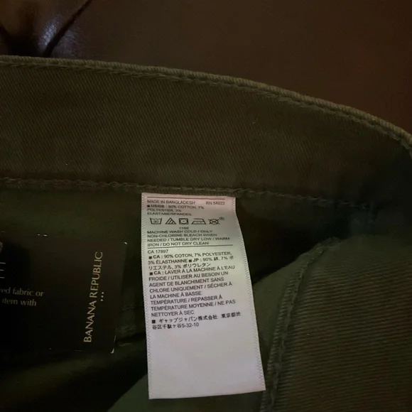 (Lori) Banana Republic Olive High-Rise Slim Pants - Picture 8 of 9